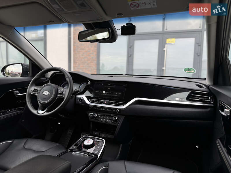 Позашляховик / Кросовер Kia Niro 2020 в Тернополі