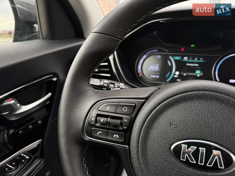 Позашляховик / Кросовер Kia Niro 2020 в Тернополі