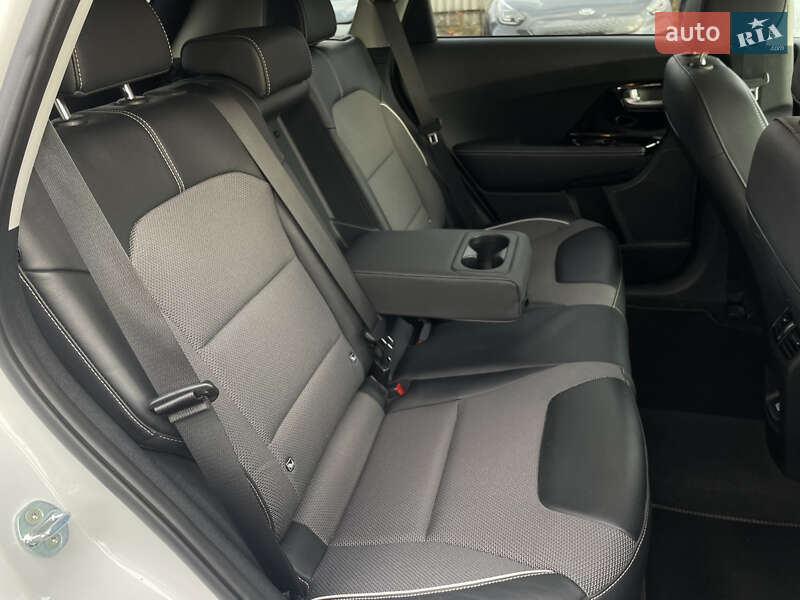 Внедорожник / Кроссовер Kia Niro 2021 в Луцке