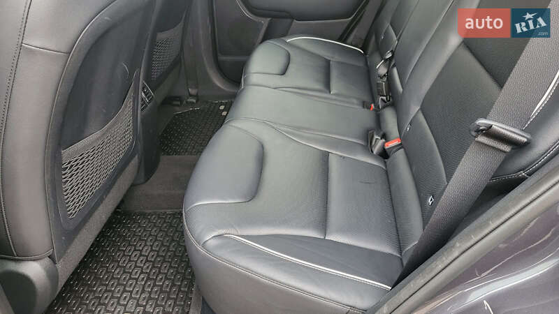 Внедорожник / Кроссовер Kia Niro 2020 в Киеве