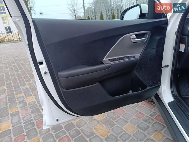 Внедорожник / Кроссовер Kia Niro 2021 в Тернополе