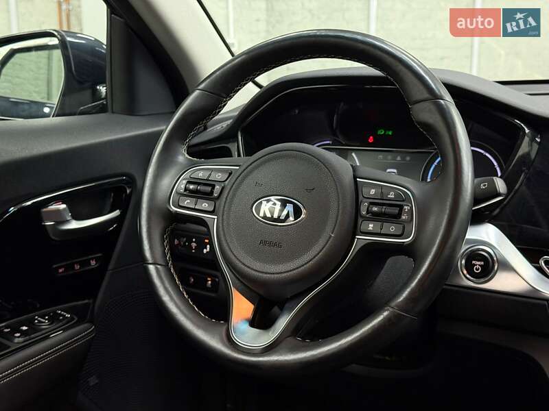 Внедорожник / Кроссовер Kia Niro 2020 в Луцке