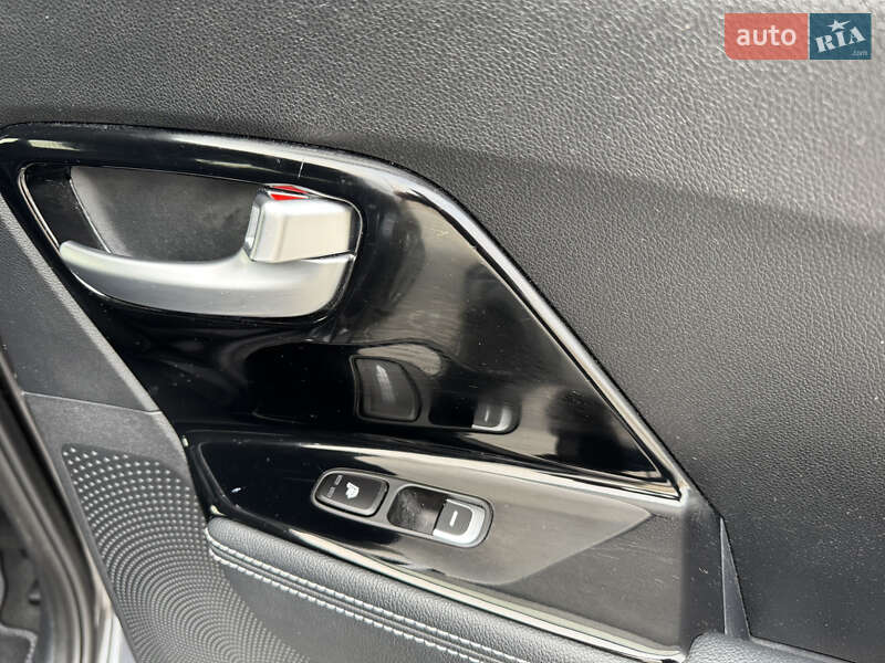 Внедорожник / Кроссовер Kia Niro 2021 в Тернополе