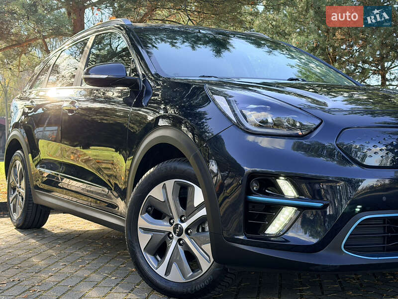 Внедорожник / Кроссовер Kia Niro 2022 в Дрогобыче