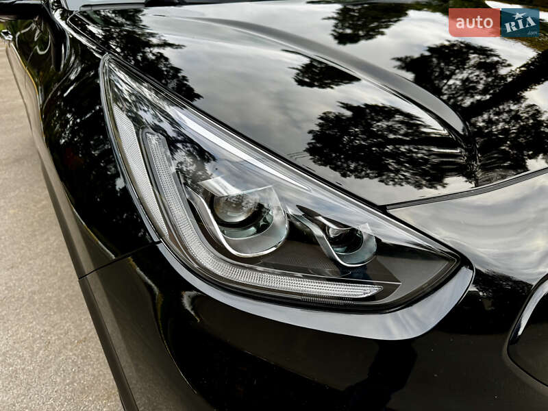 Позашляховик / Кросовер Kia Niro 2020 в Києві