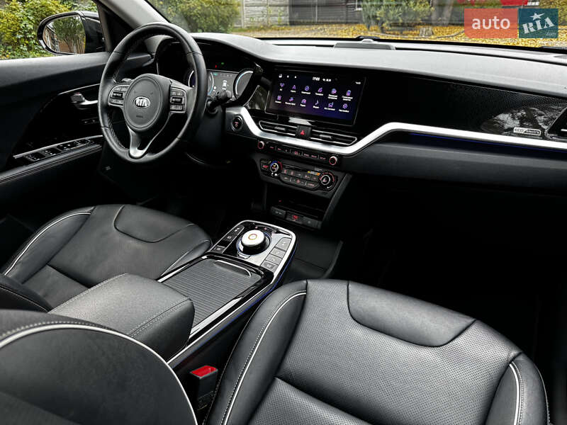 Позашляховик / Кросовер Kia Niro 2020 в Києві