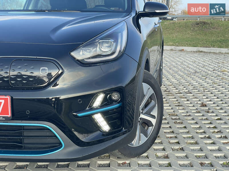 Внедорожник / Кроссовер Kia Niro 2021 в Львове фото 5 Внедорожник / Кроссовер Kia Niro 2021 в Львове