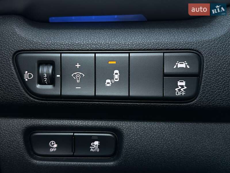 Внедорожник / Кроссовер Kia Niro 2022 в Львове