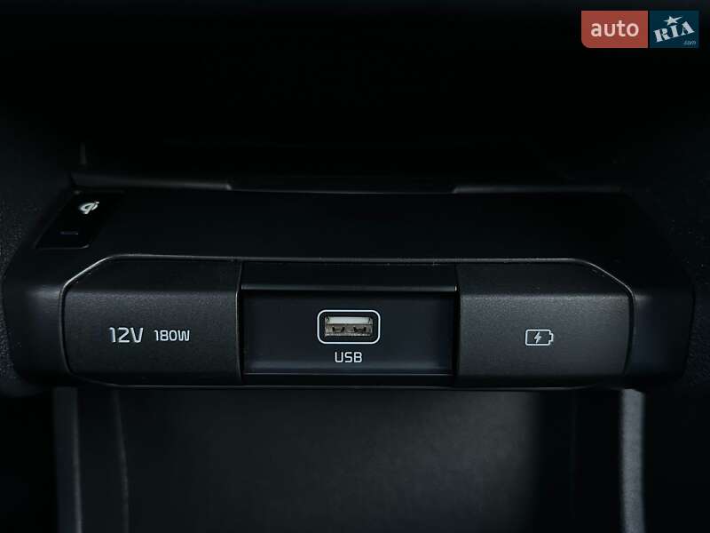 Внедорожник / Кроссовер Kia Niro 2022 в Львове