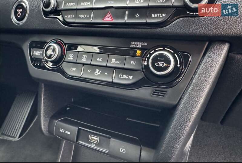 Позашляховик / Кросовер Kia Niro 2020 в Рівному