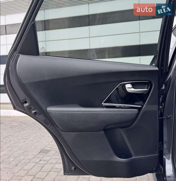 Позашляховик / Кросовер Kia Niro 2020 в Рівному