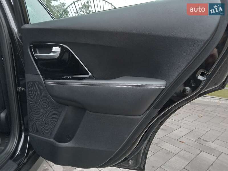 Внедорожник / Кроссовер Kia Niro 2020 в Ирпене фото 36 Внедорожник / Кроссовер Kia Niro 2020 в Ирпене