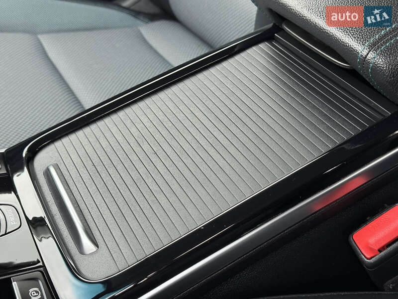 Внедорожник / Кроссовер Kia Niro 2021 в Львове