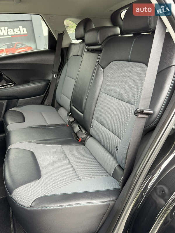 Внедорожник / Кроссовер Kia Niro 2021 в Львове