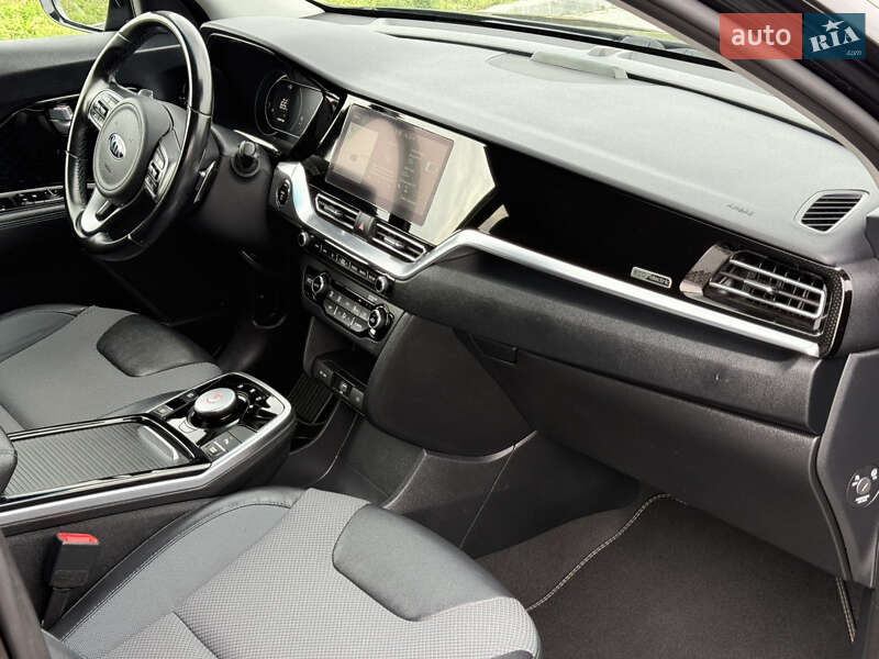 Внедорожник / Кроссовер Kia Niro 2021 в Львове