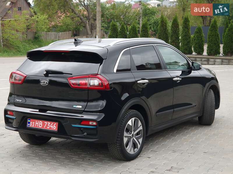 Внедорожник / Кроссовер Kia Niro 2019 в Черновцах
