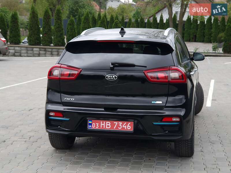 Внедорожник / Кроссовер Kia Niro 2019 в Черновцах