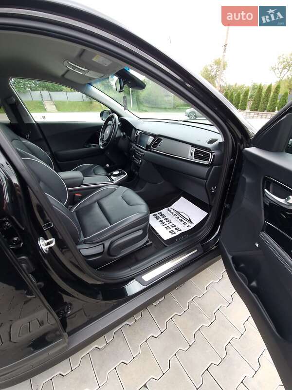 Внедорожник / Кроссовер Kia Niro 2019 в Черновцах