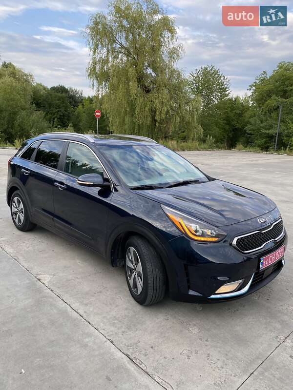 Внедорожник / Кроссовер Kia Niro 2019 в Дрогобыче