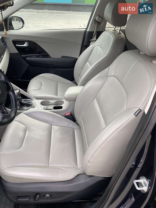 Внедорожник / Кроссовер Kia Niro 2019 в Дрогобыче
