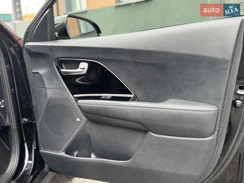 Внедорожник / Кроссовер Kia Niro 2020 в Ровно