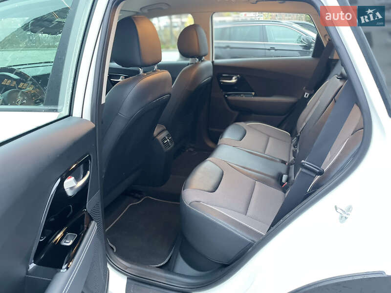 Позашляховик / Кросовер Kia Niro 2020 в Кропивницькому