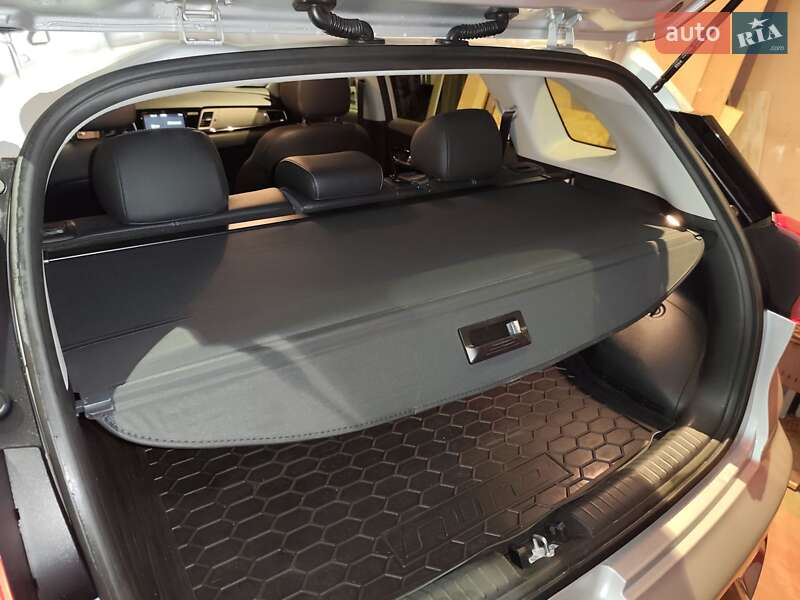 Внедорожник / Кроссовер Kia Niro 2018 в Хмельницком