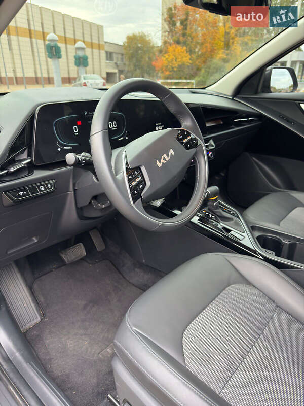 Внедорожник / Кроссовер Kia Niro 2023 в Харькове