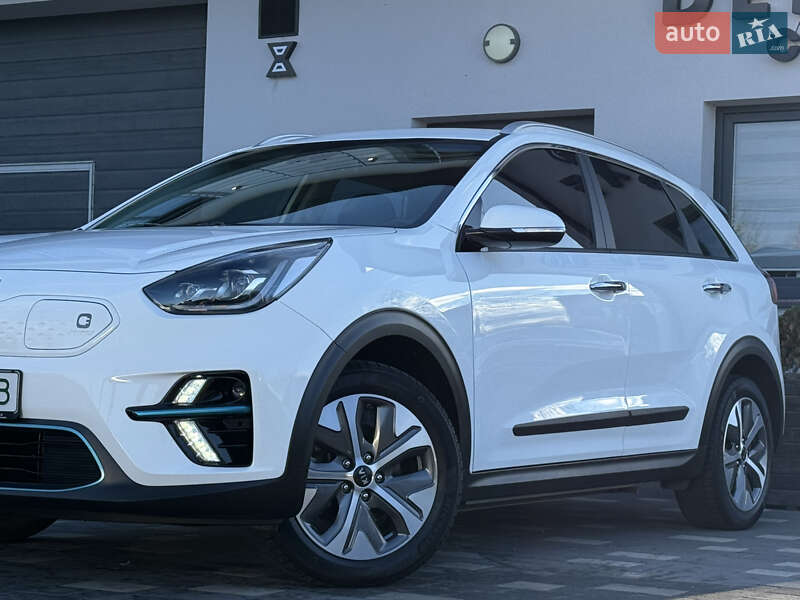 Внедорожник / Кроссовер Kia Niro 2021 в Дрогобыче
