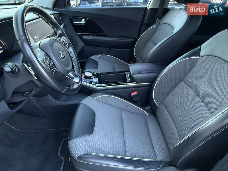 Внедорожник / Кроссовер Kia Niro 2021 в Дрогобыче