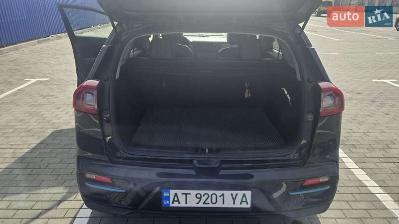 Внедорожник / Кроссовер Kia Niro 2020 в Калуше