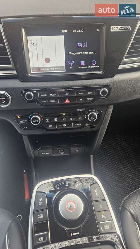 Внедорожник / Кроссовер Kia Niro 2020 в Калуше