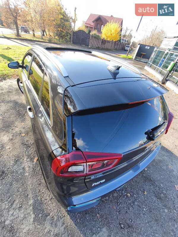 Внедорожник / Кроссовер Kia Niro 2019 в Луцке фото 38 Внедорожник / Кроссовер Kia Niro 2019 в Луцке