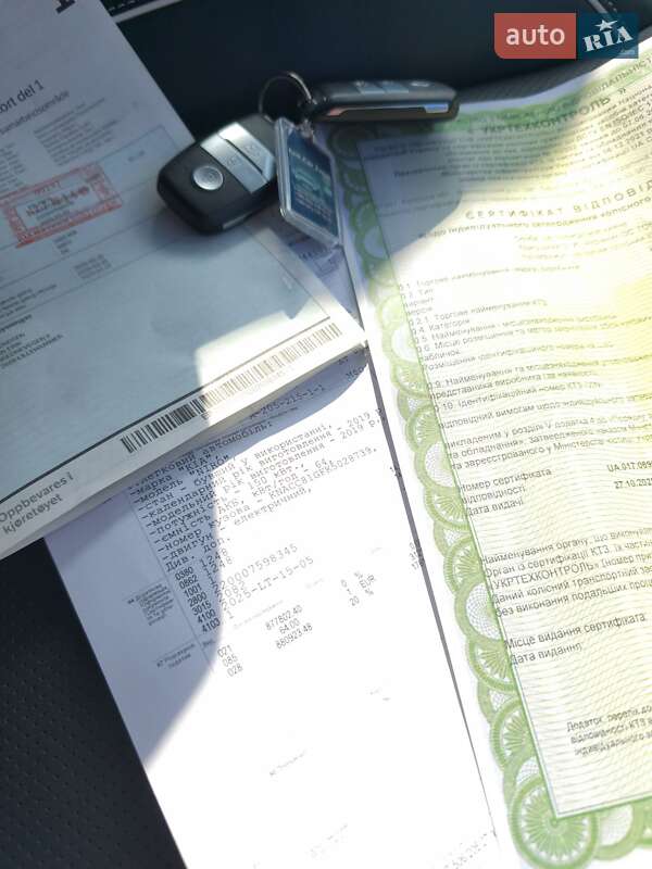 Внедорожник / Кроссовер Kia Niro 2019 в Луцке фото 77 Внедорожник / Кроссовер Kia Niro 2019 в Луцке