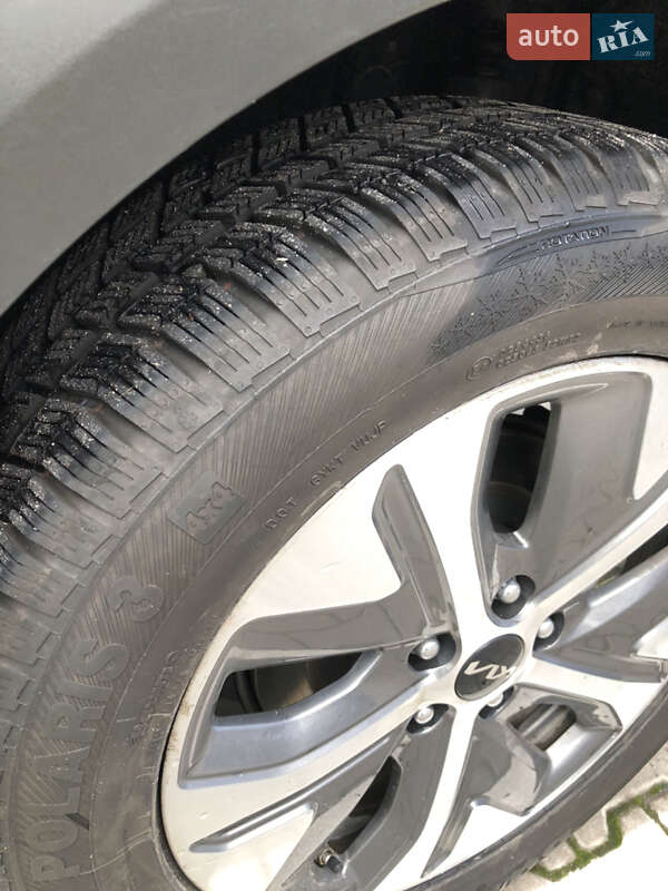 Внедорожник / Кроссовер Kia Niro 2021 в Ровно