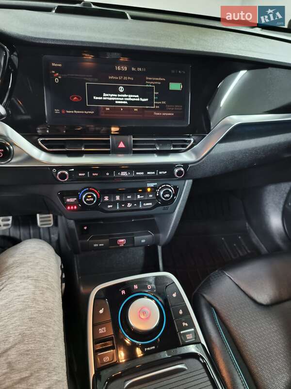 Внедорожник / Кроссовер Kia Niro 2021 в Львове