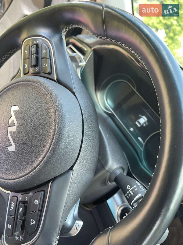 Внедорожник / Кроссовер Kia Niro 2021 в Львове фото 5 Внедорожник / Кроссовер Kia Niro 2021 в Львове