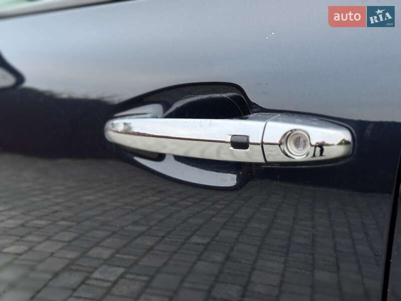 Внедорожник / Кроссовер Kia Niro 2019 в Ровно