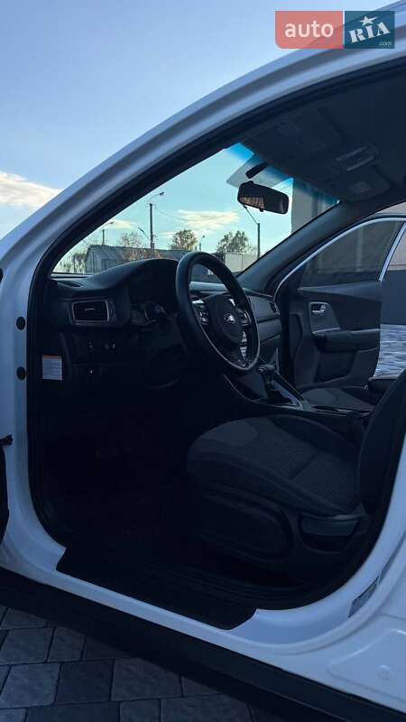 Внедорожник / Кроссовер Kia Niro 2019 в Мукачево