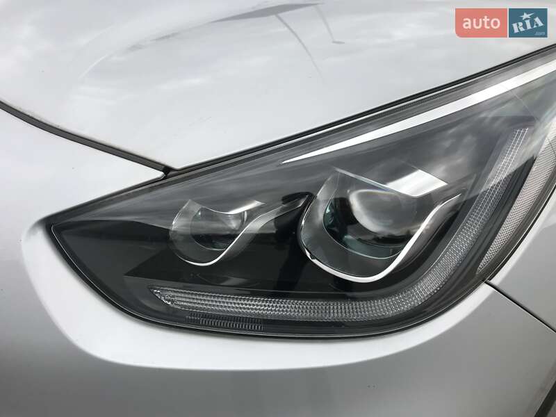 Внедорожник / Кроссовер Kia Niro 2020 в Львове