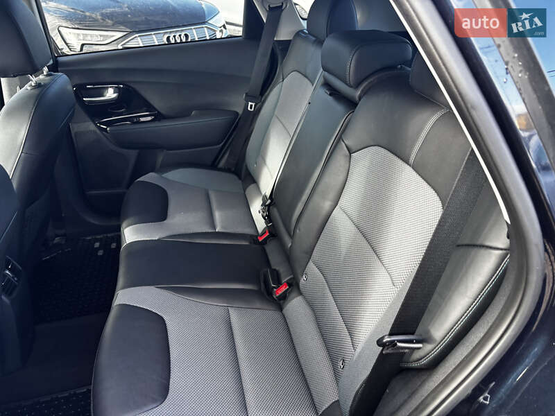 Внедорожник / Кроссовер Kia Niro 2020 в Львове