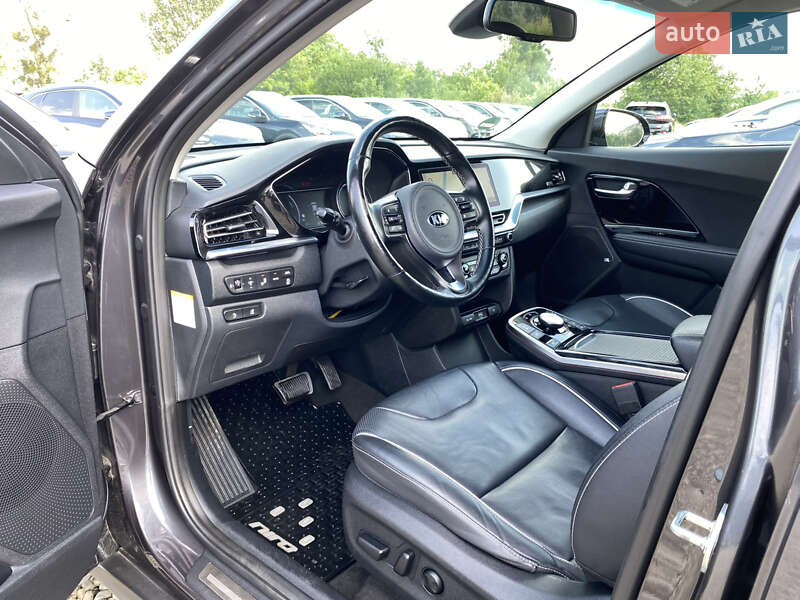 Внедорожник / Кроссовер Kia Niro 2020 в Львове