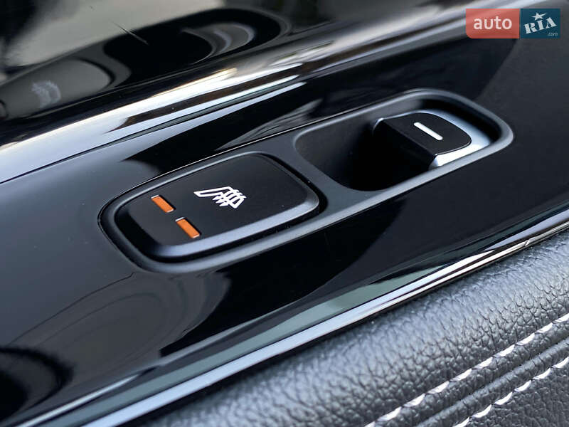 Внедорожник / Кроссовер Kia Niro 2020 в Львове