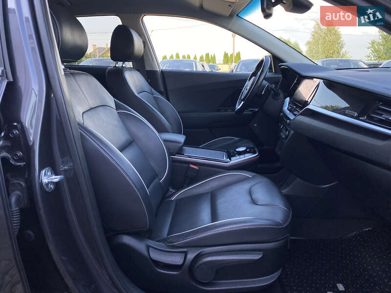 Внедорожник / Кроссовер Kia Niro 2020 в Львове