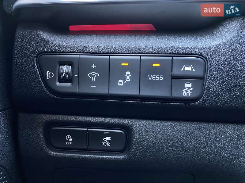 Внедорожник / Кроссовер Kia Niro 2020 в Львове фото 6 Внедорожник / Кроссовер Kia Niro 2020 в Львове