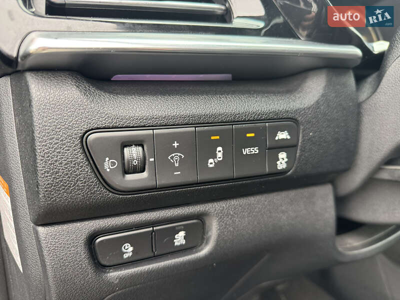 Позашляховик / Кросовер Kia Niro 2020 в Рівному