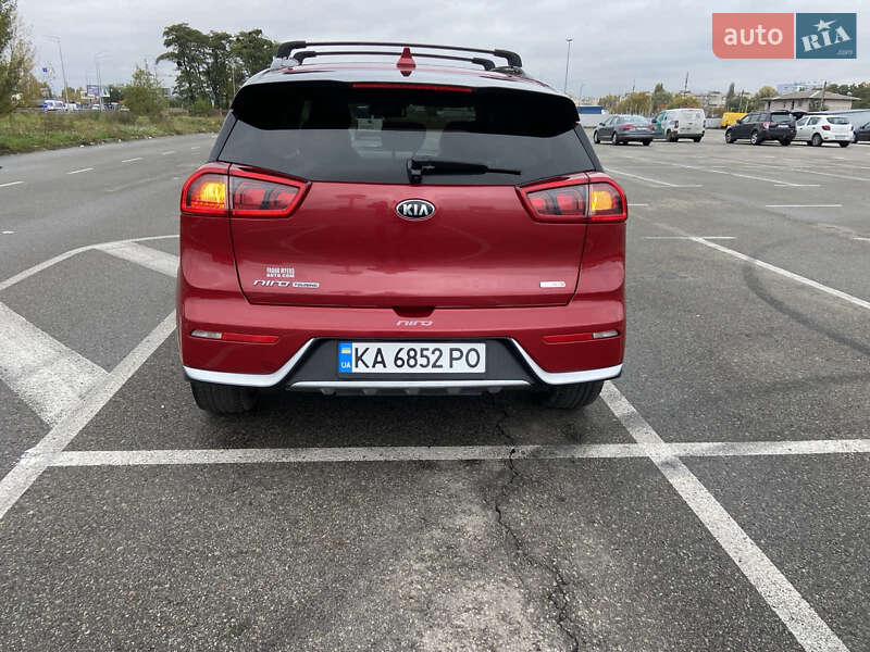 Позашляховик / Кросовер Kia Niro 2018 в Києві