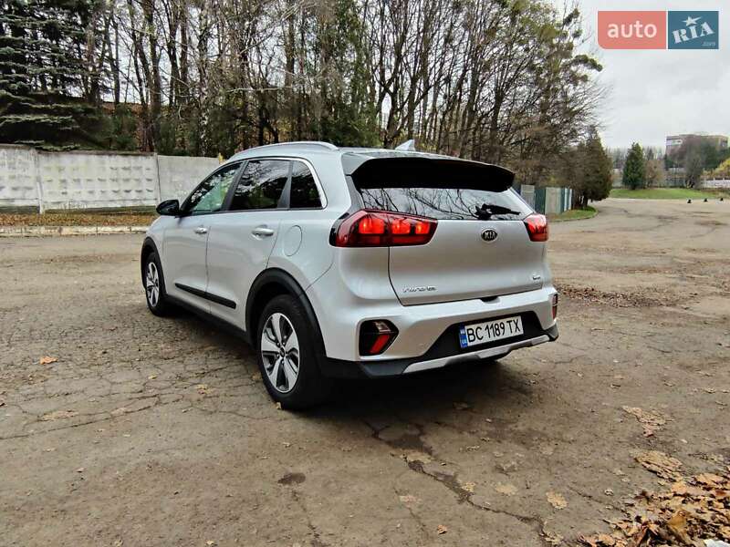 Внедорожник / Кроссовер Kia Niro 2021 в Львове