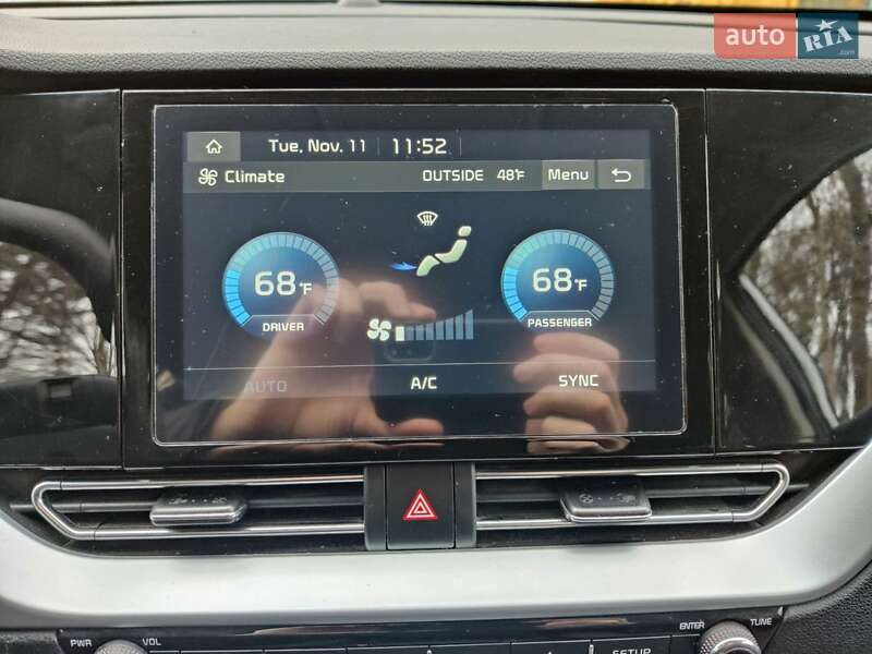 Внедорожник / Кроссовер Kia Niro 2021 в Львове