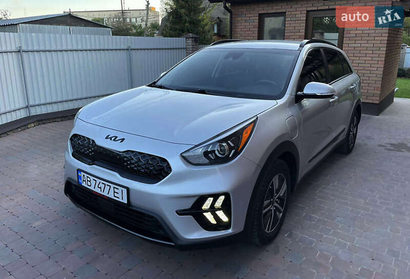 Позашляховик / Кросовер Kia Niro 2020 в Вінниці